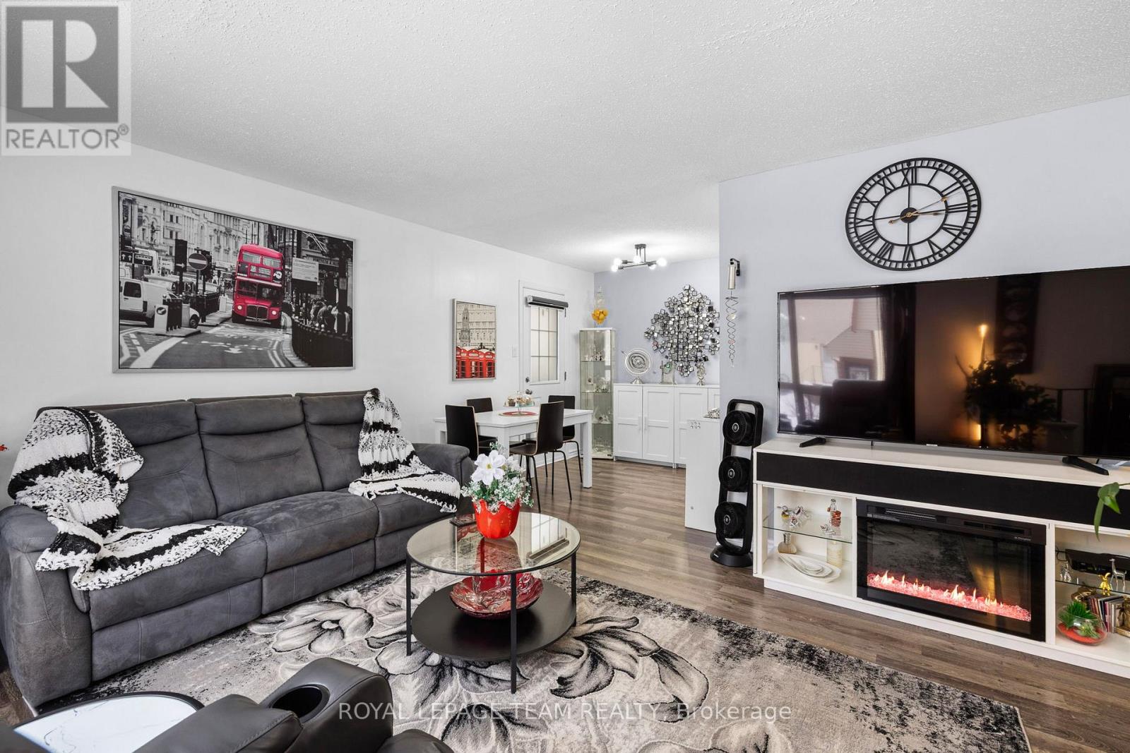 C - 41 Forester Crescent Sw, Ottawa, Ontario K2H 8Y3 - Photo 8 - X12904094