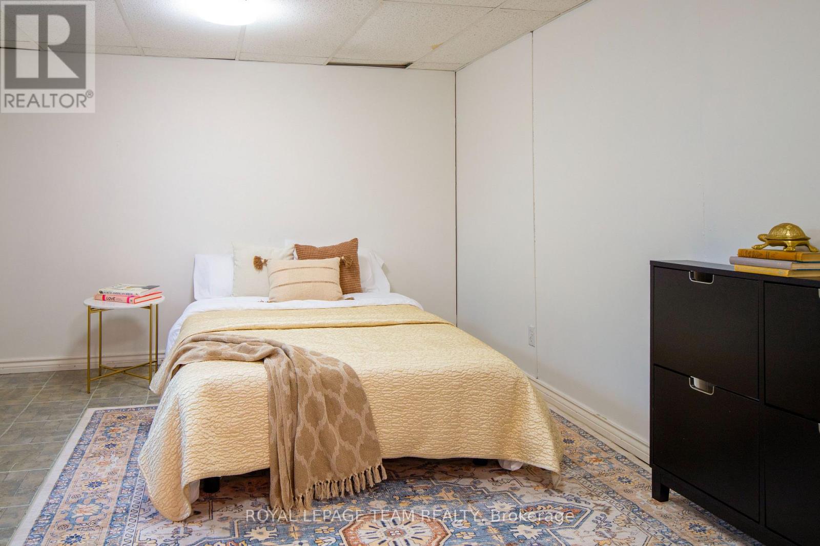 840 Borthwick Avenue, Ottawa, Ontario  K1K 2M8 - Photo 23 - X12904120