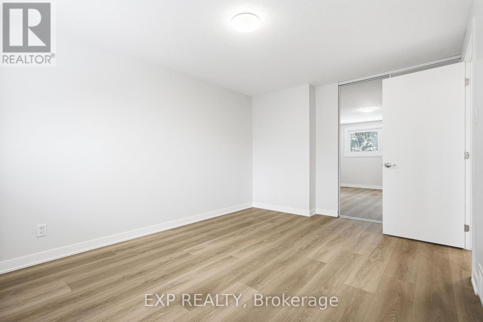 46 Charkay Street, Ottawa, Ontario  K2E 5N4 - Photo 20 - X12904164