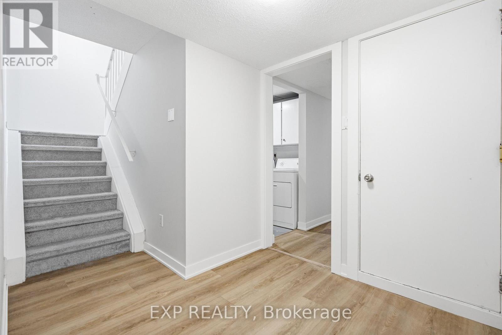 46 Charkay Street, Ottawa, Ontario  K2E 5N4 - Photo 24 - X12904164