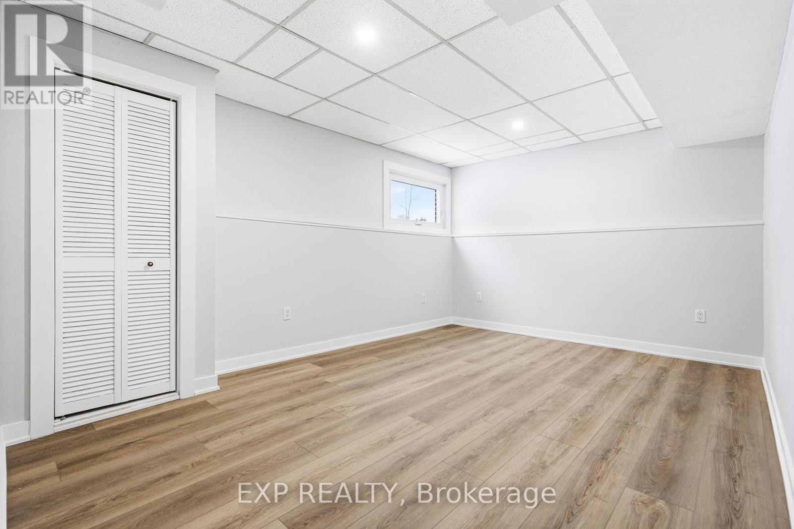 46 Charkay Street, Ottawa, Ontario  K2E 5N4 - Photo 27 - X12904164