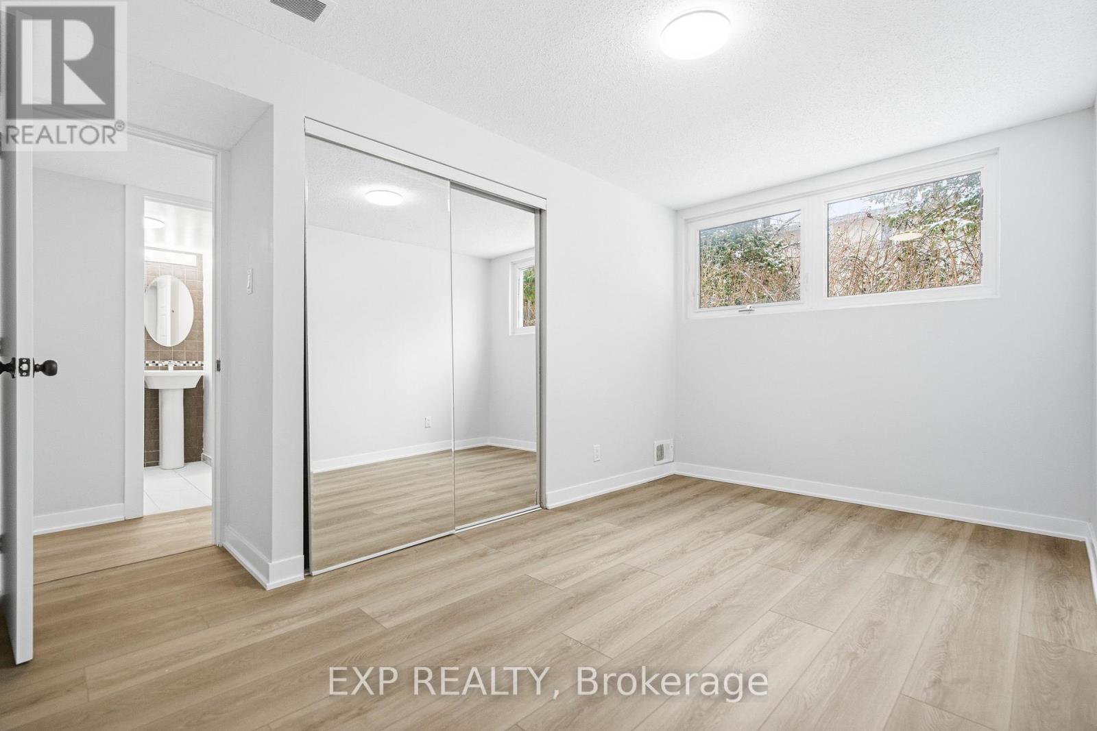 46 Charkay Street, Ottawa, Ontario  K2E 5N4 - Photo 31 - X12904164