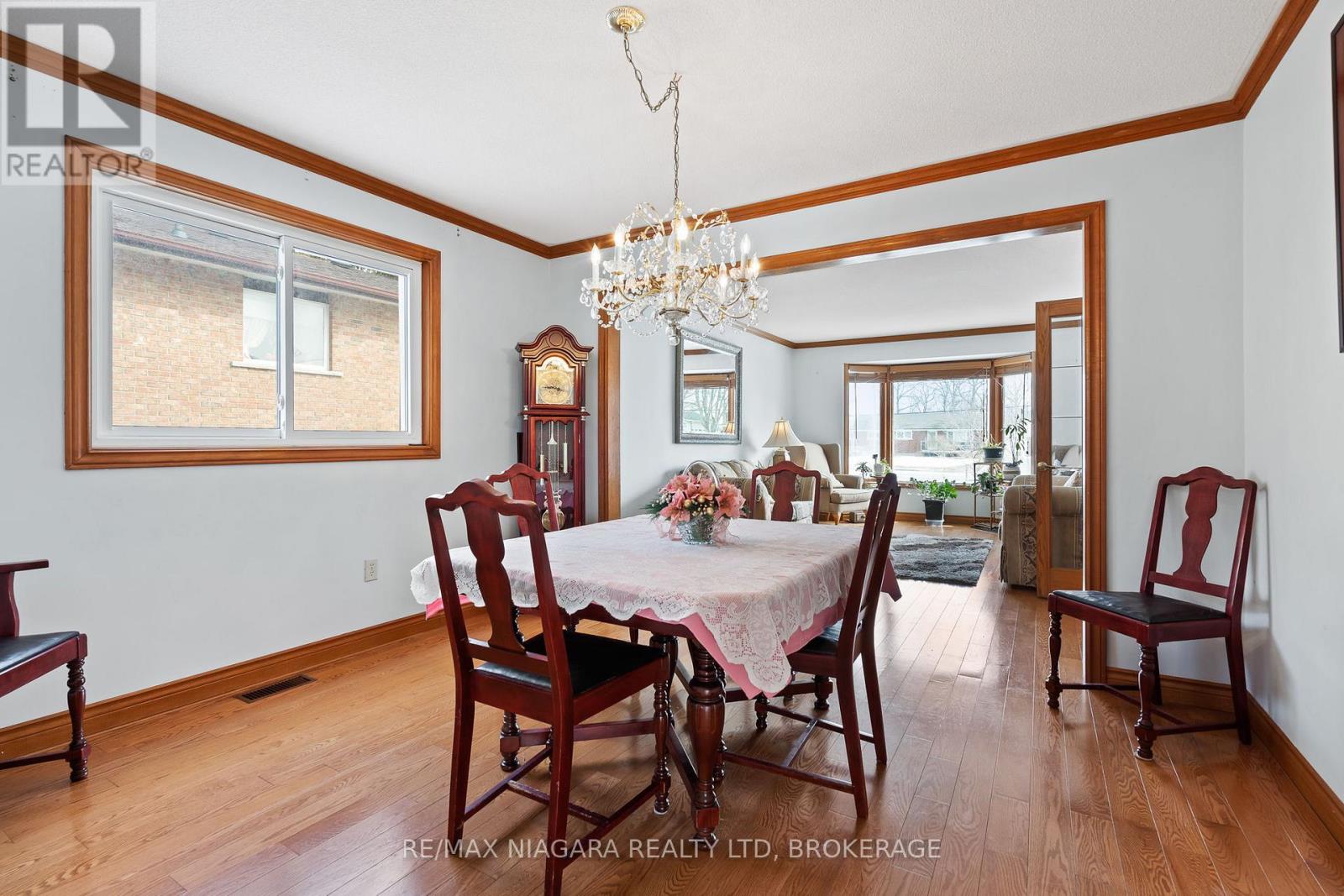 231 West Side Road, Port Colborne, Ontario  L3K 5L1 - Photo 13 - X12904030