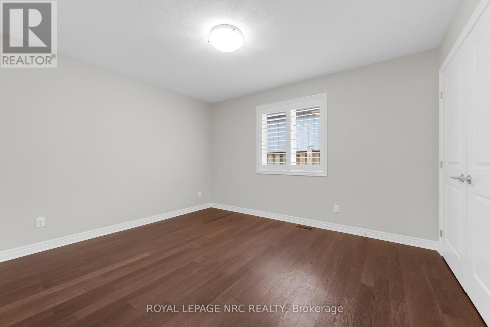 25 Mcfarland Street, Thorold, Ontario  L2V 0E2 - Photo 24 - X12904150