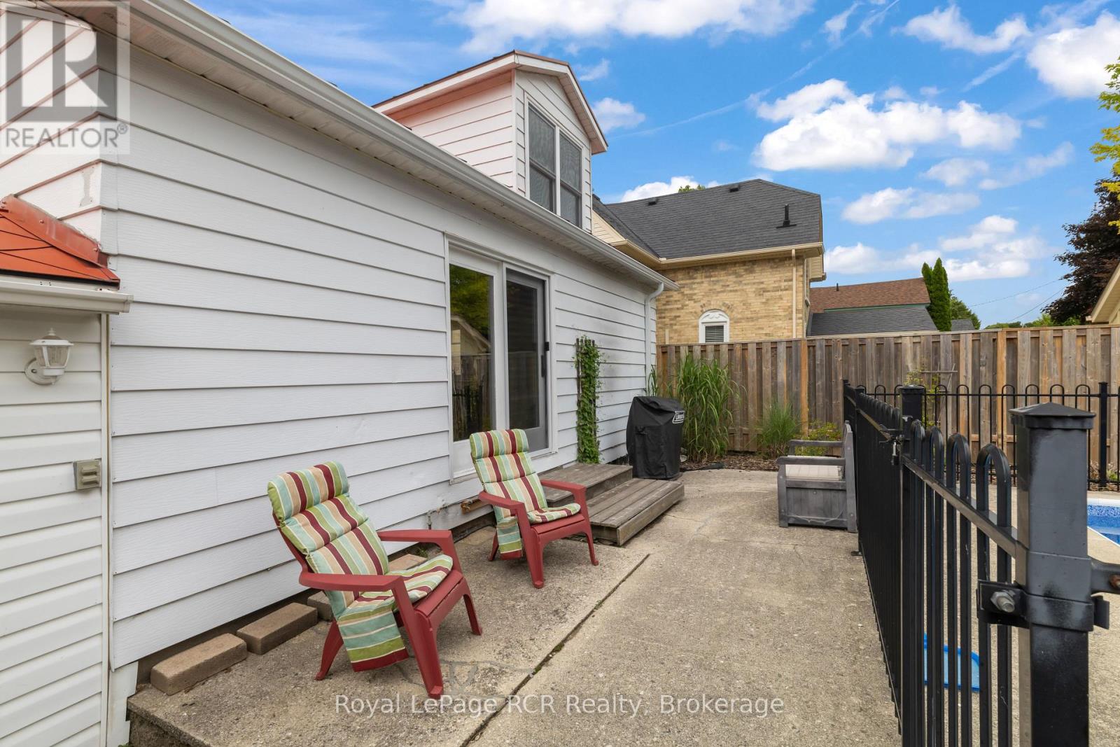 40 Grosvenor Street S, Saugeen Shores, Ontario  N0H 2L0 - Photo 30 - X12901190