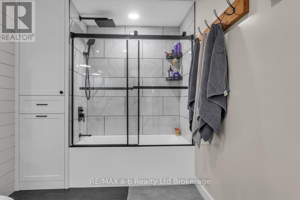 6744 Hacienda Road, Malahide, Ontario  N5H 2R5 - Photo 21 - X12904126