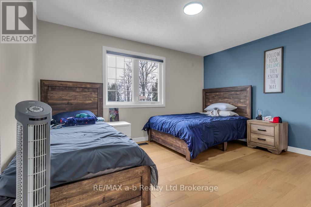 6744 Hacienda Road, Malahide, Ontario  N5H 2R5 - Photo 27 - X12904126