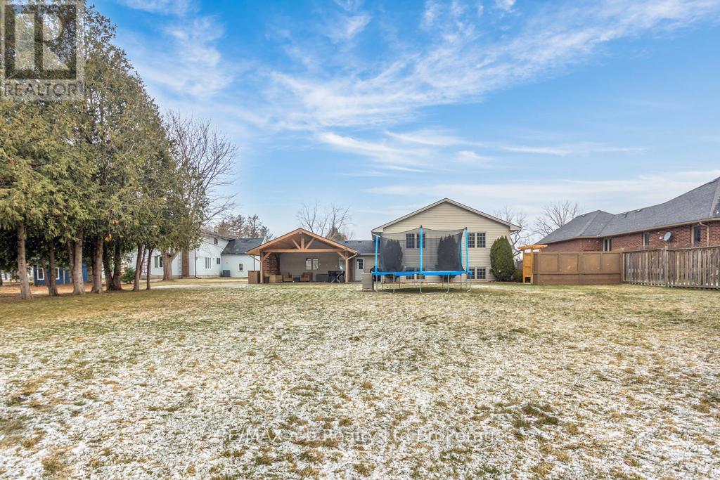 6744 Hacienda Road, Malahide, Ontario  N5H 2R5 - Photo 7 - X12904126