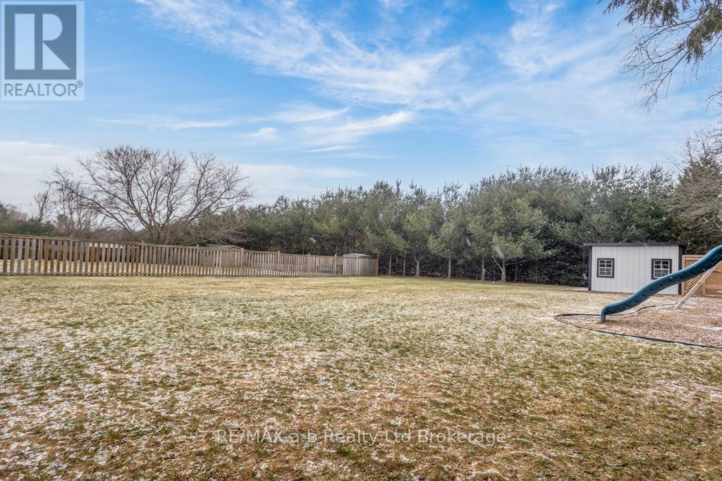 6744 Hacienda Road, Malahide, Ontario  N5H 2R5 - Photo 8 - X12904126