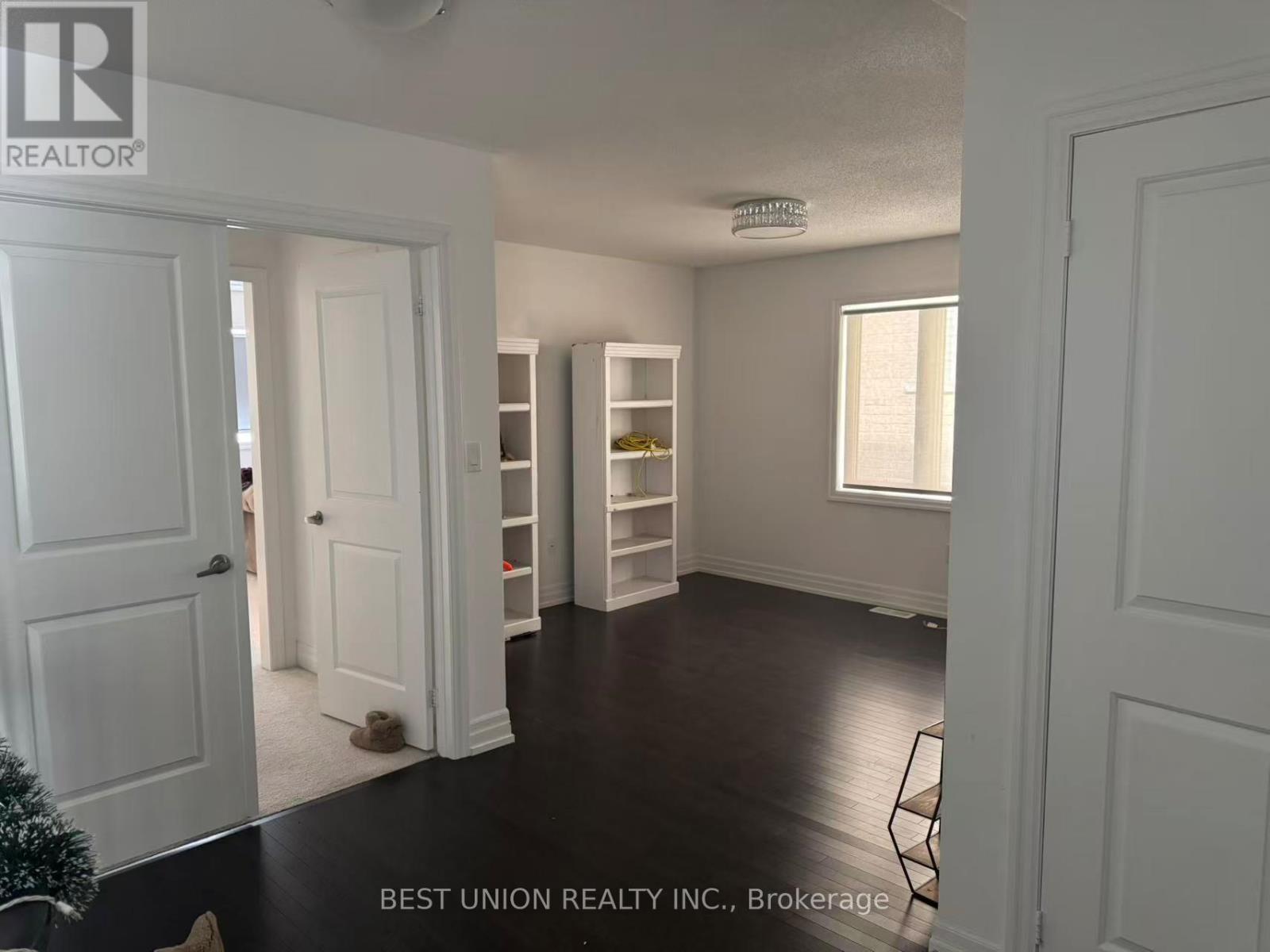 52 Beaverdams Drive, Whitby, Ontario  L0E 1N0 - Photo 10 - E12867266