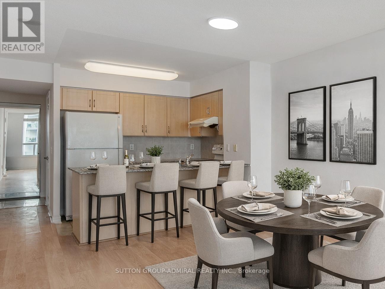 1101 - 60 Disera Drive, Vaughan, Ontario  L4J 9G1 - Photo 6 - N12902576