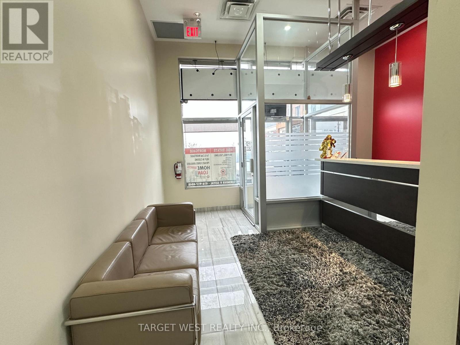 13 - 680 Rexdale Boulevard, Toronto, Ontario  M9W 0B5 - Photo 4 - W12901164