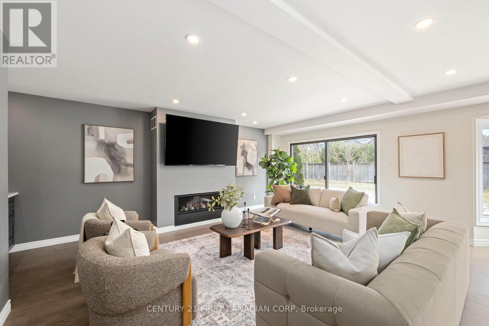 Photo 12 of 46 for 26 Angus Court