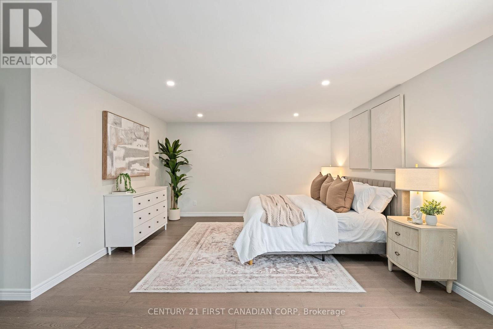 Photo 24 of 46 for 26 Angus Court