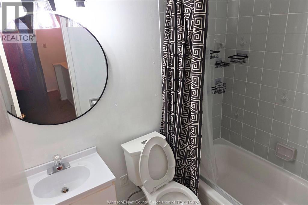 226 Victoria, Amherstburg, Ontario  N9V 2K5 - Photo 8 - 26005826