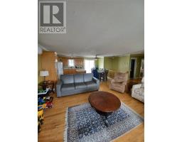 31 Alexander Crescent