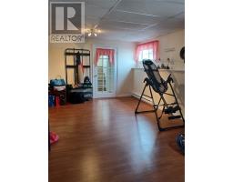 31 Alexander Crescent