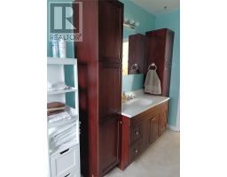 31 Alexander Crescent