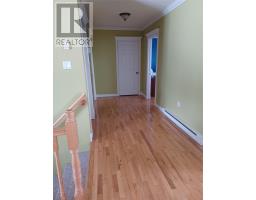 31 Alexander Crescent