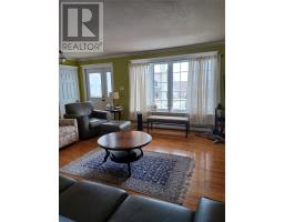 31 Alexander Crescent