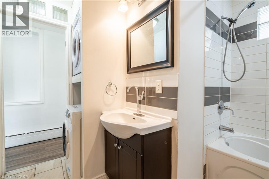 1221-1223 Main Street E, Hamilton, Ontario  L8K 1A5 - Photo 19 - 40813769