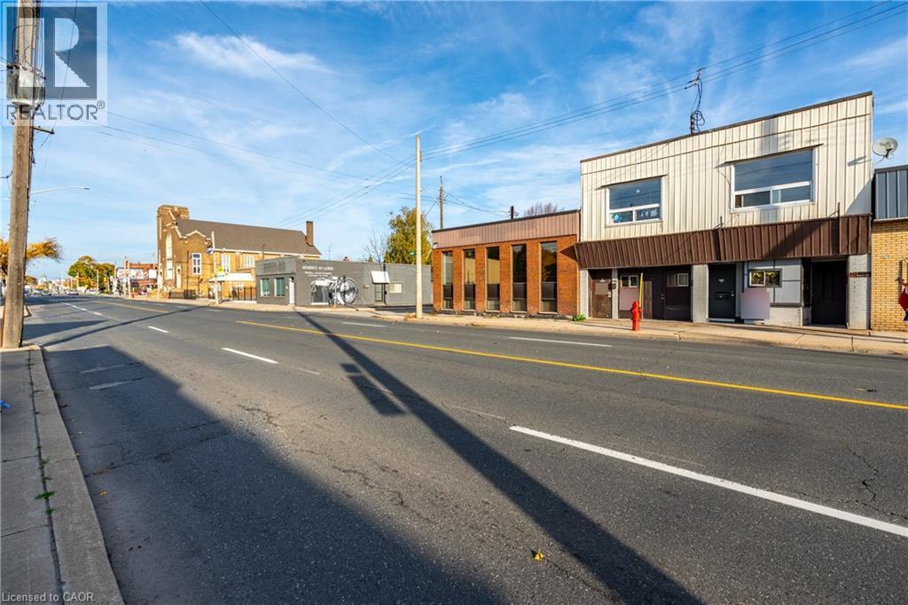 1221-1223 Main Street E, Hamilton, Ontario  L8K 1A5 - Photo 3 - 40813769