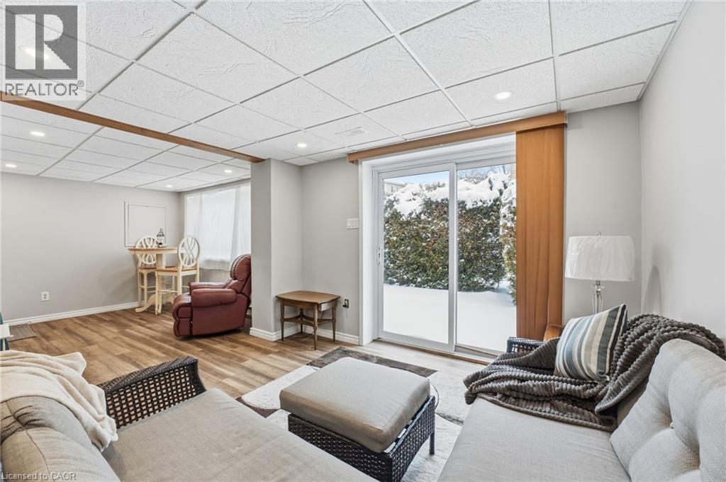 30 Green Valley Drive Unit# 74, Kitchener, Ontario  N2P 1G8 - Photo 8 - 40813705