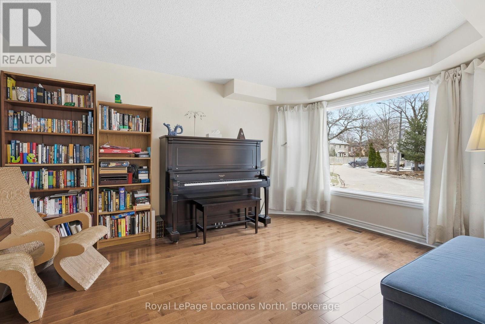 6525 Snow Goose Lane, Mississauga (Lisgar), Ontario  L5N 5H2 - Photo 5 - W12903930