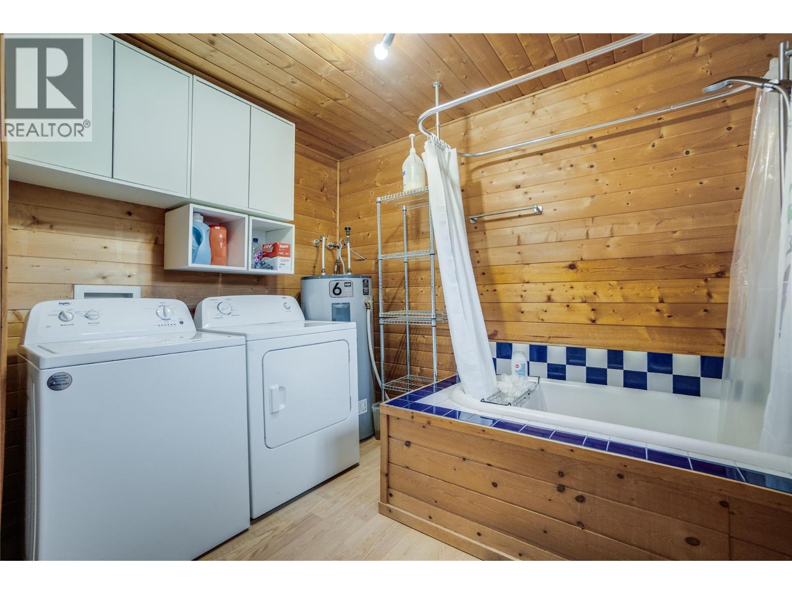 1705 Perrier Road, Nelson, British Columbia  V1L 6Y8 - Photo 14 - 10378482