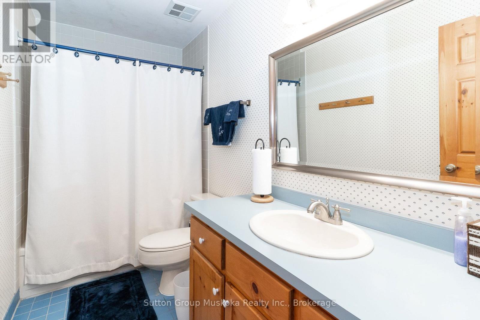 22-102 Oakridge - Deerhurst Resort Drive, Huntsville, Ontario P1H 2E8 - Photo 19 - X12904142