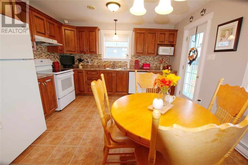 17 Bishop's Road, Bay Robert's, Newfoundland & Labrador  A0A 1G0 - Photo 9 - 1295420