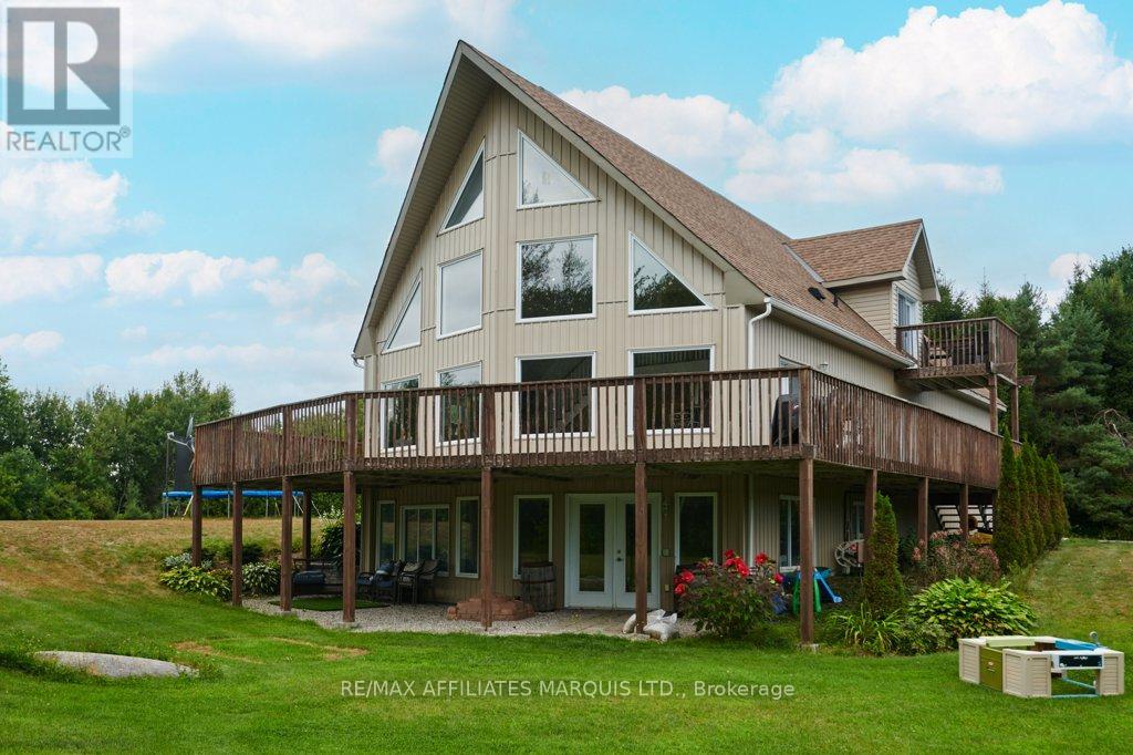 35 Nevada Street, North Stormont, Ontario  K0C 1W0 - Photo 2 - X12904134