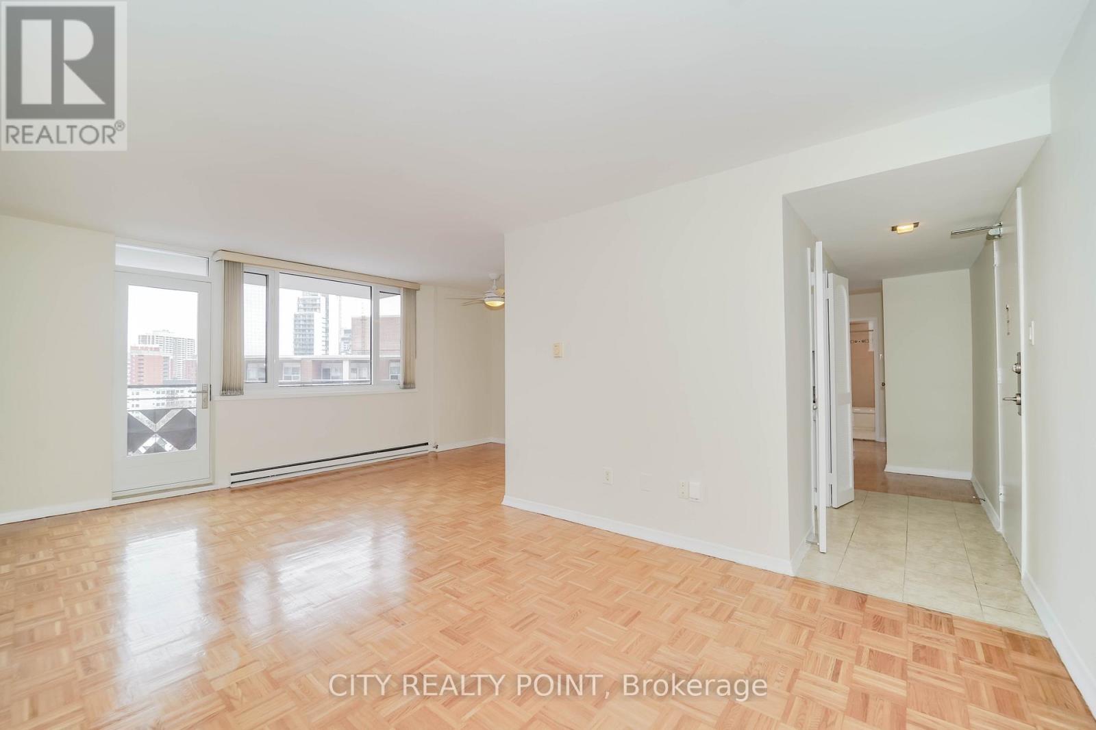 1006 - 55 Isabella Street, Toronto, Ontario  M4Y 1M8 - Photo 2 - C12904104