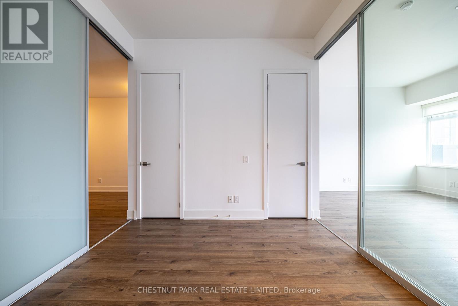 416 - 111 St Clair Avenue W, Toronto, Ontario  M4V 1N5 - Photo 13 - C12904146