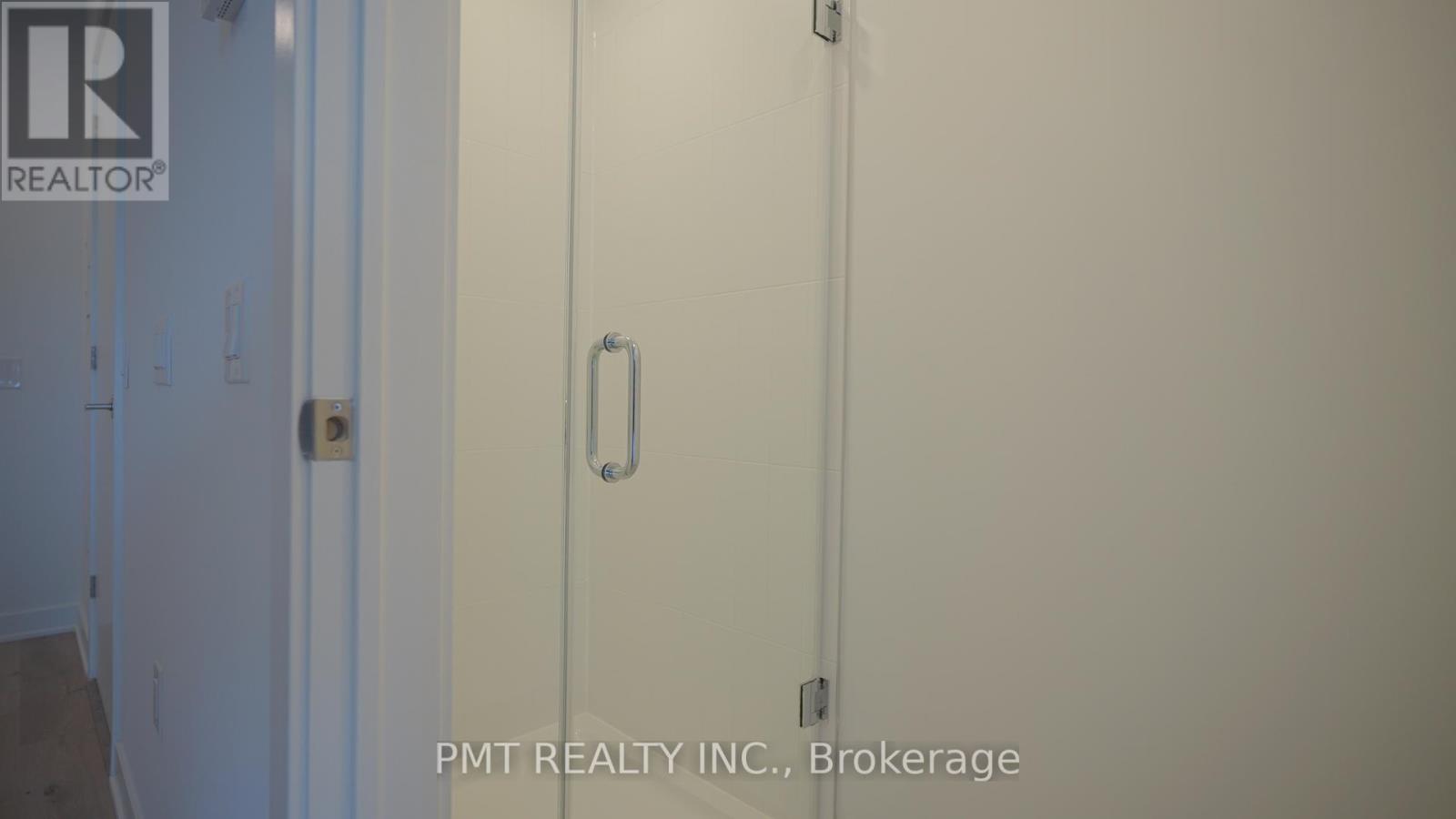 732 - 30 Dreamers Way, Toronto, Ontario  M5A 0Y7 - Photo 10 - C12904162