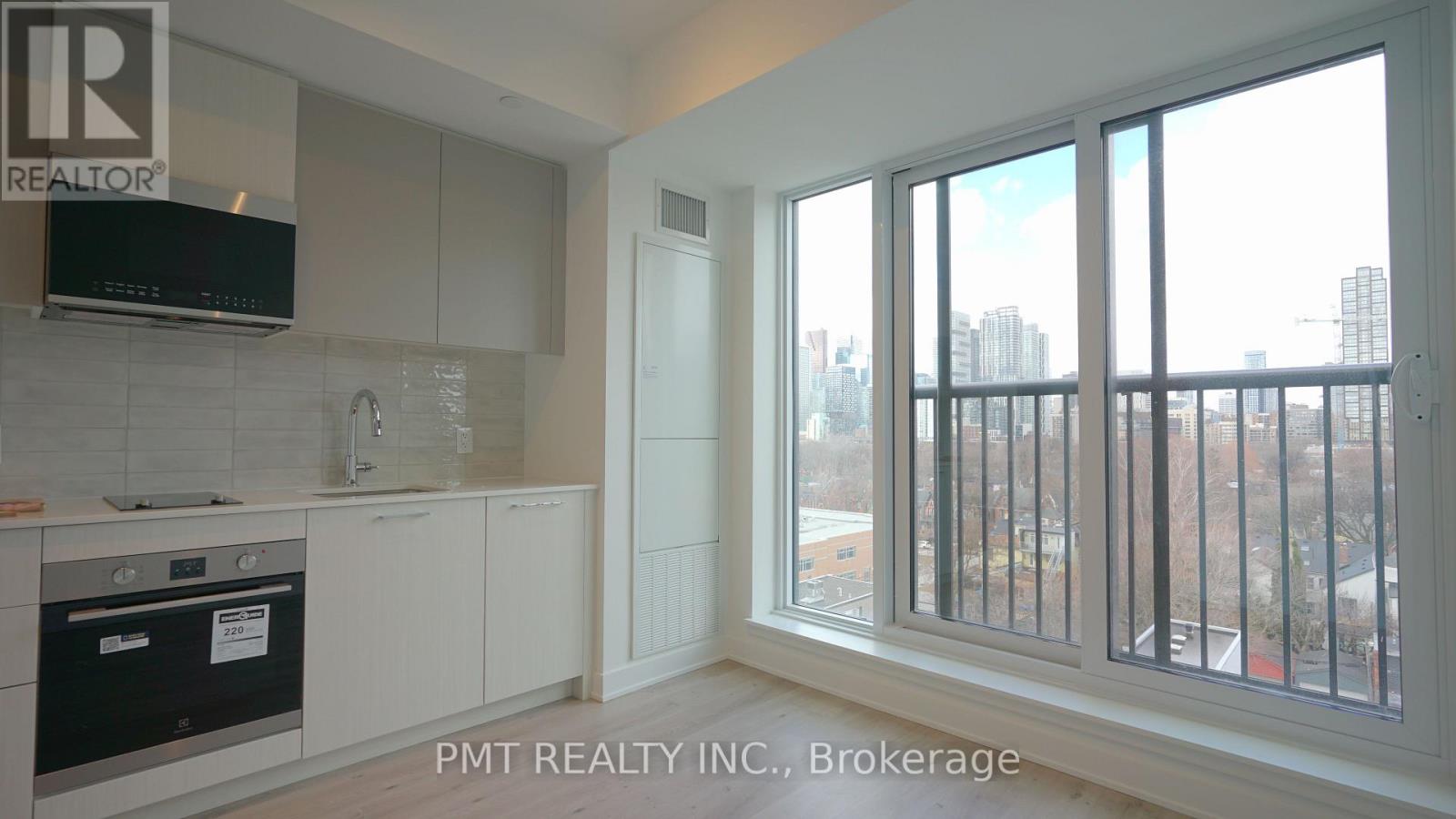 732 - 30 Dreamers Way, Toronto, Ontario  M5A 0Y7 - Photo 3 - C12904162