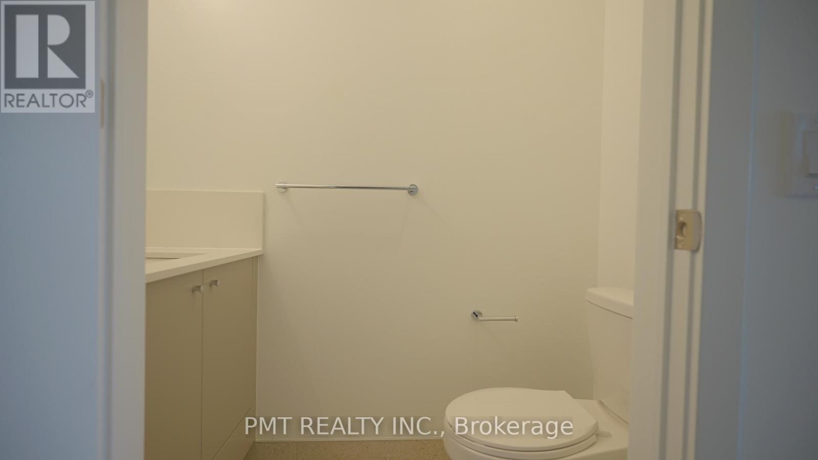 732 - 30 Dreamers Way, Toronto, Ontario  M5A 0Y7 - Photo 9 - C12904162