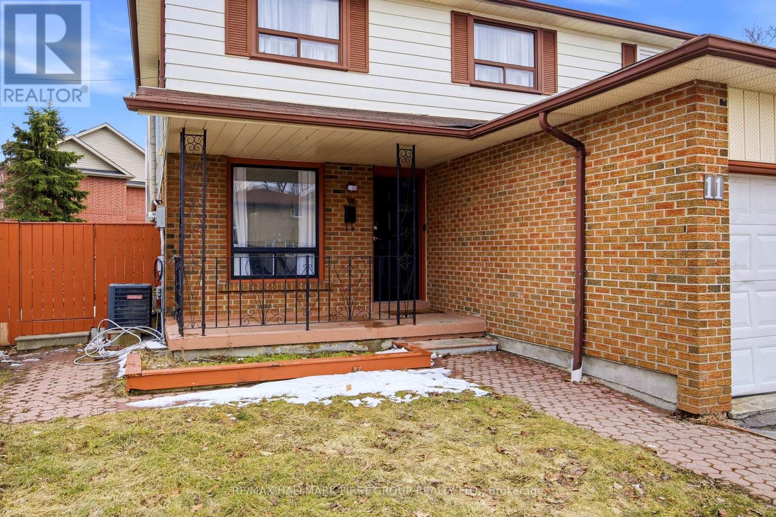 11 Pilot Street, Toronto, Ontario  M1E 2C4 - Photo 3 - E12904178