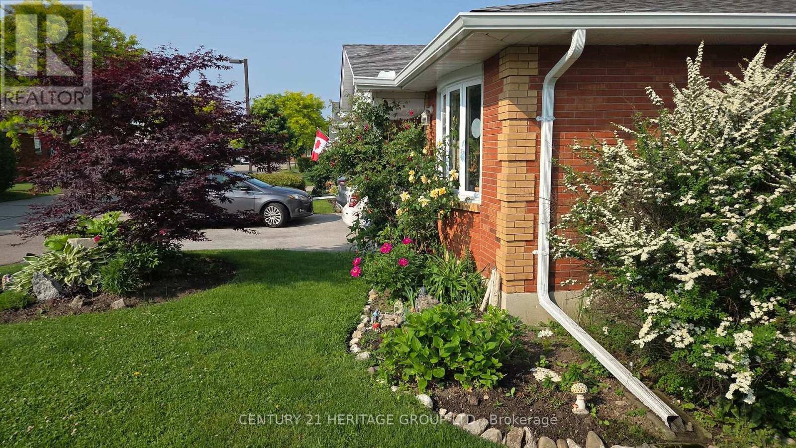 1 - 31 Kinross Street, Haldimand, Ontario N3W 1J7 - Photo 45 - X12891012