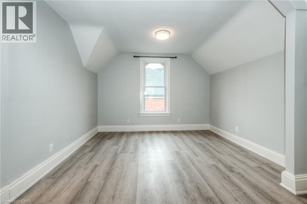 313 Wellington Street N Unit# 2, Kitchener, Ontario  N2H 5K8 - Photo 3 - 40813657