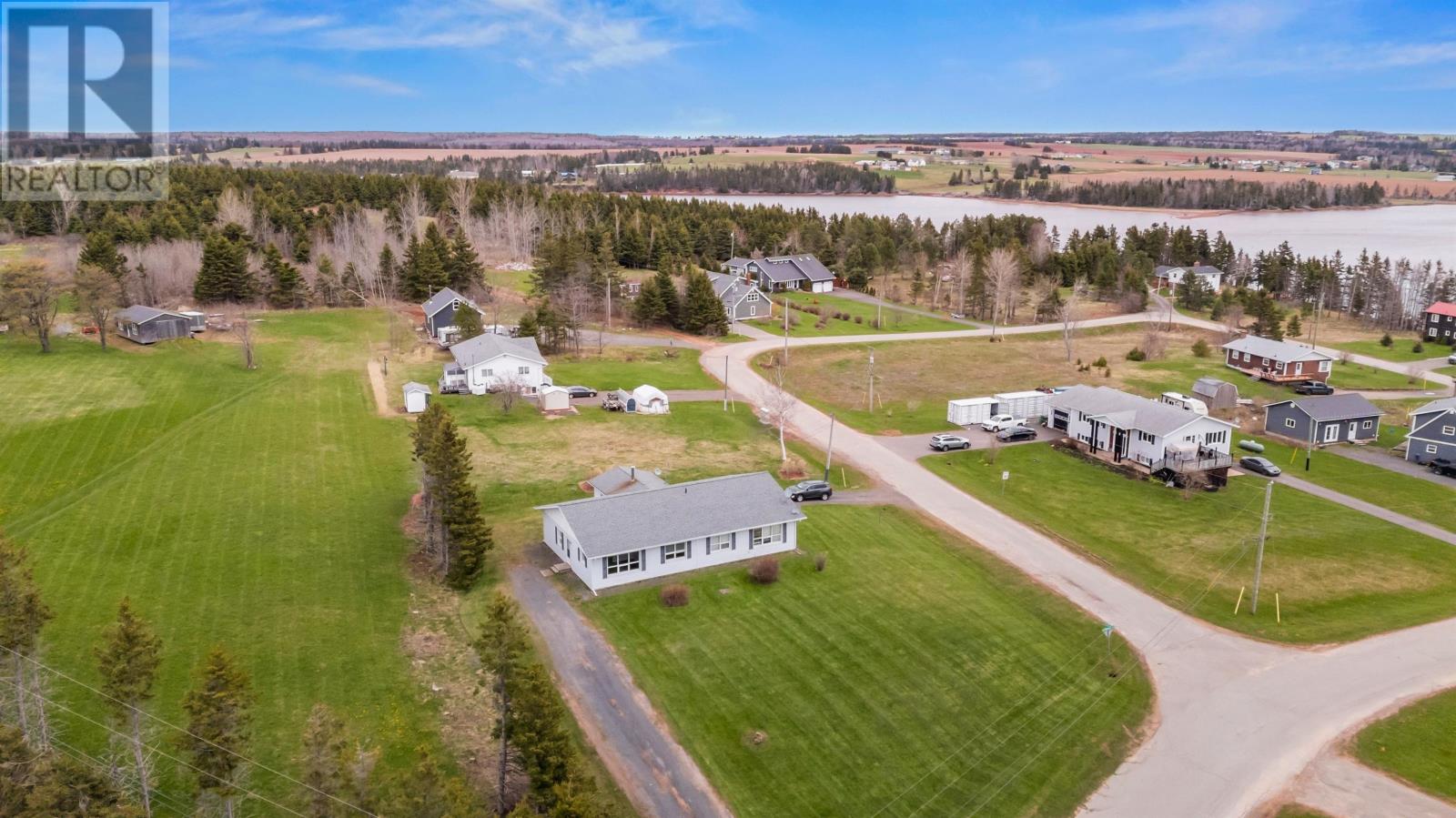 7 Bayview Crescent, Souris West, Prince Edward Island  C0A 2B0 - Photo 36 - 202605071