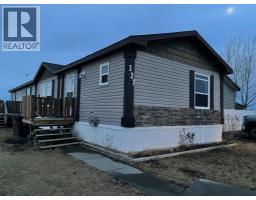 127 Meadowplace Drive E, Brooks, Alberta