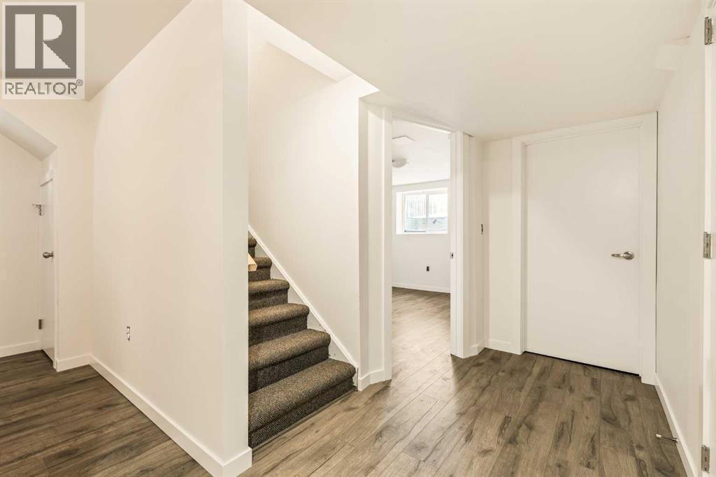75 Galbraith Drive SW, Calgary, Alberta  T3E 4Z5 - Photo 22 - A2270890