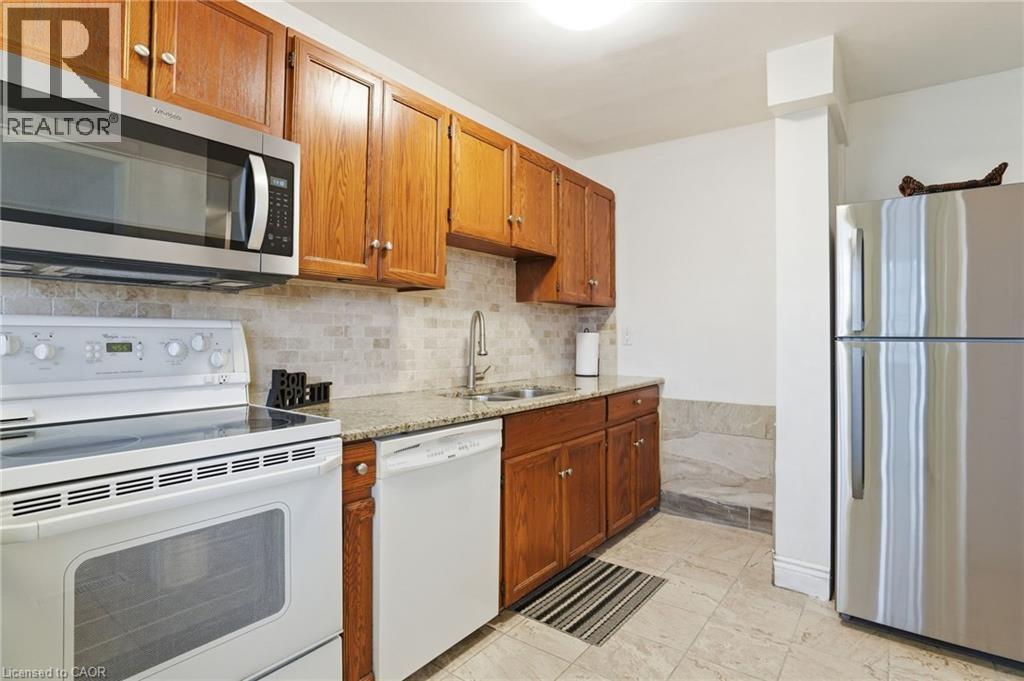 444 W Stone Church Road W Unit# 7, Hamilton, Ontario  L9B 1R1 - Photo 9 - 40810426