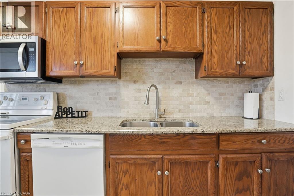 444 W Stone Church Road W Unit# 7, Hamilton, Ontario  L9B 1R1 - Photo 10 - 40810426