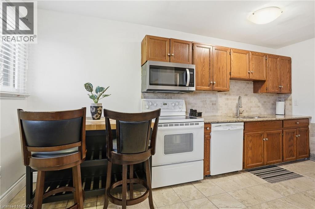 444 W Stone Church Road W Unit# 7, Hamilton, Ontario  L9B 1R1 - Photo 8 - 40810426