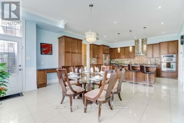 #upper - 51 Degrey Drive, Brampton, Ontario  L6P 3X7 - Photo 16 - W12904070