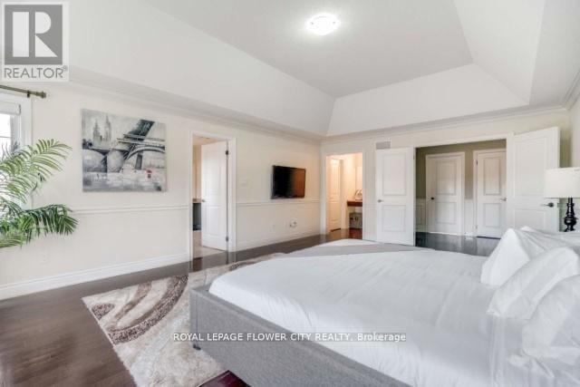 #upper - 51 Degrey Drive, Brampton, Ontario  L6P 3X7 - Photo 25 - W12904070