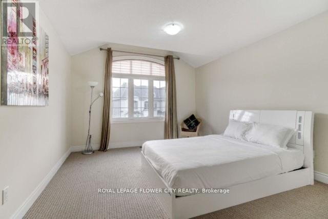 #upper - 51 Degrey Drive, Brampton, Ontario  L6P 3X7 - Photo 31 - W12904070