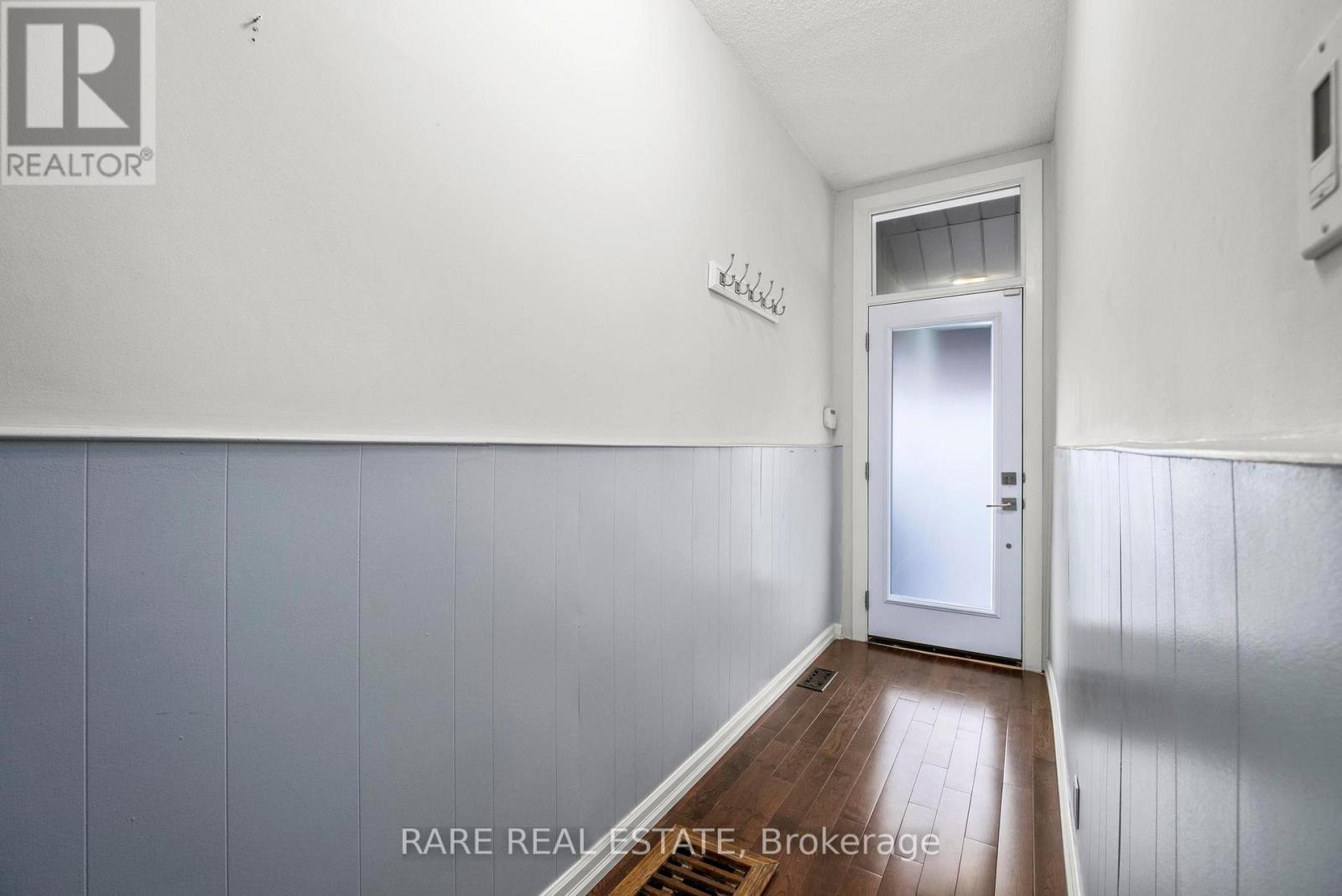 893 Dovercourt Road, Toronto, Ontario  M6H 2X6 - Photo 4 - W12904100